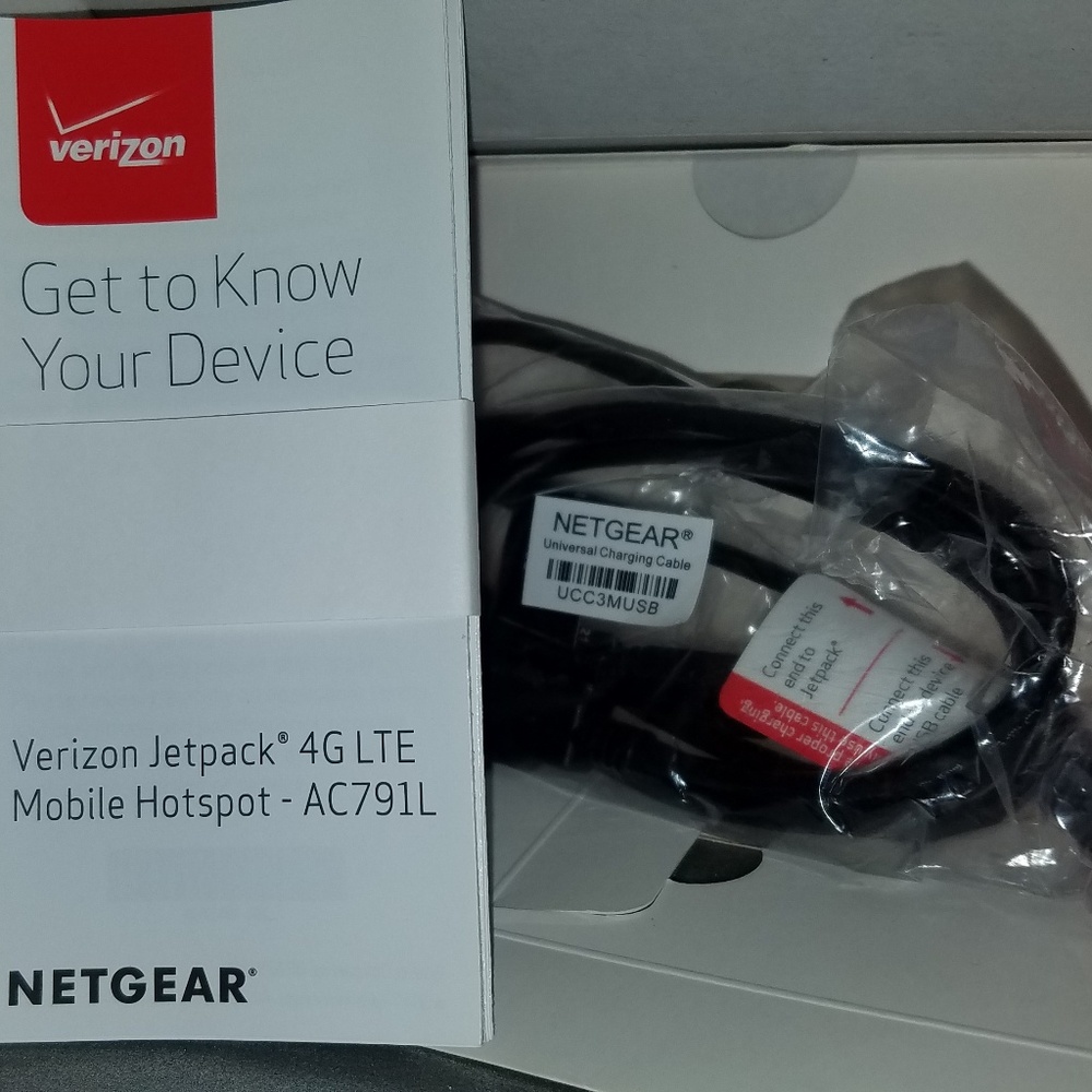 Verizon Jetpack - Picture 3 of 4